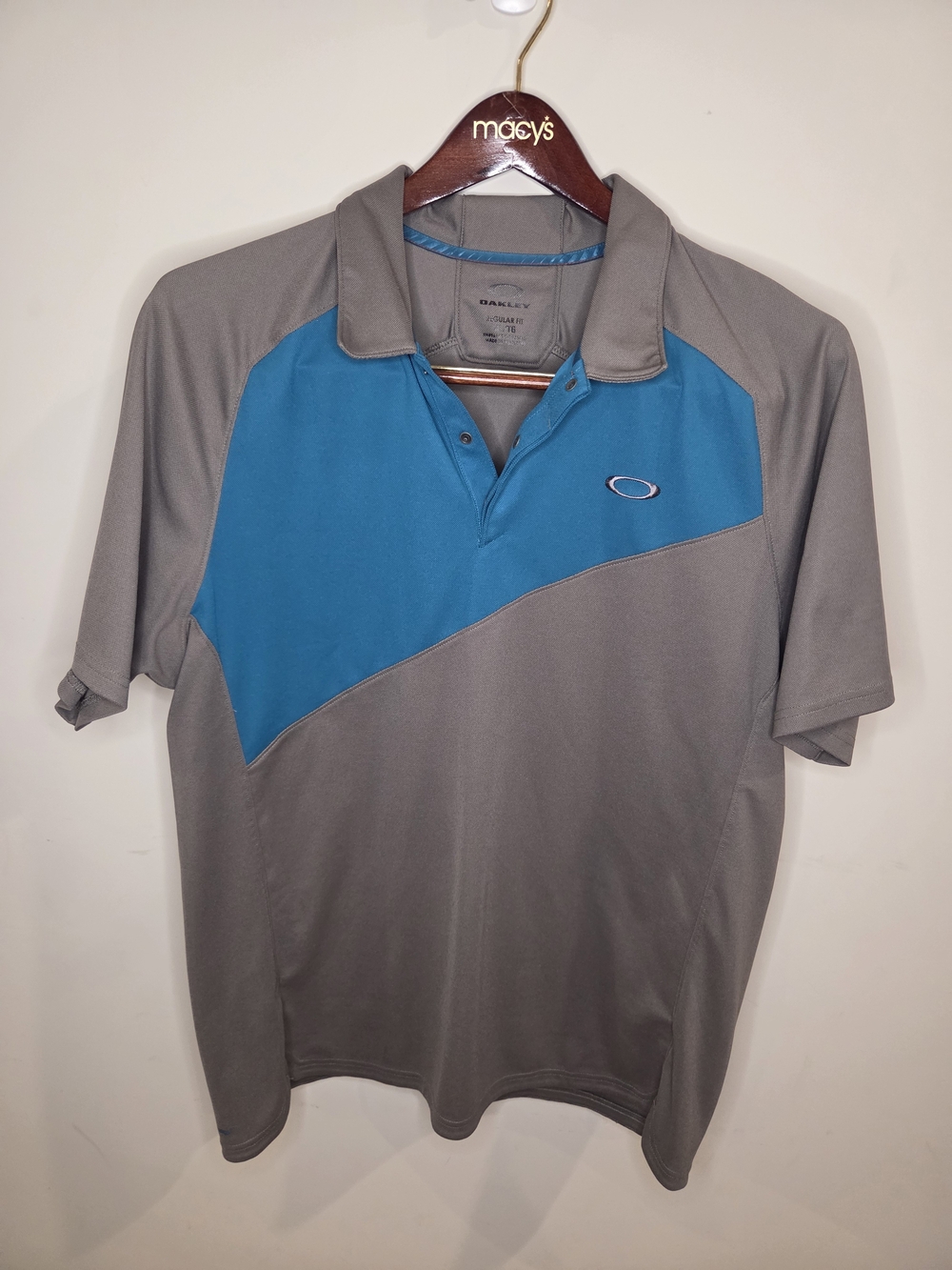 Oakley Men’s Gray and Teal Athletic Polo